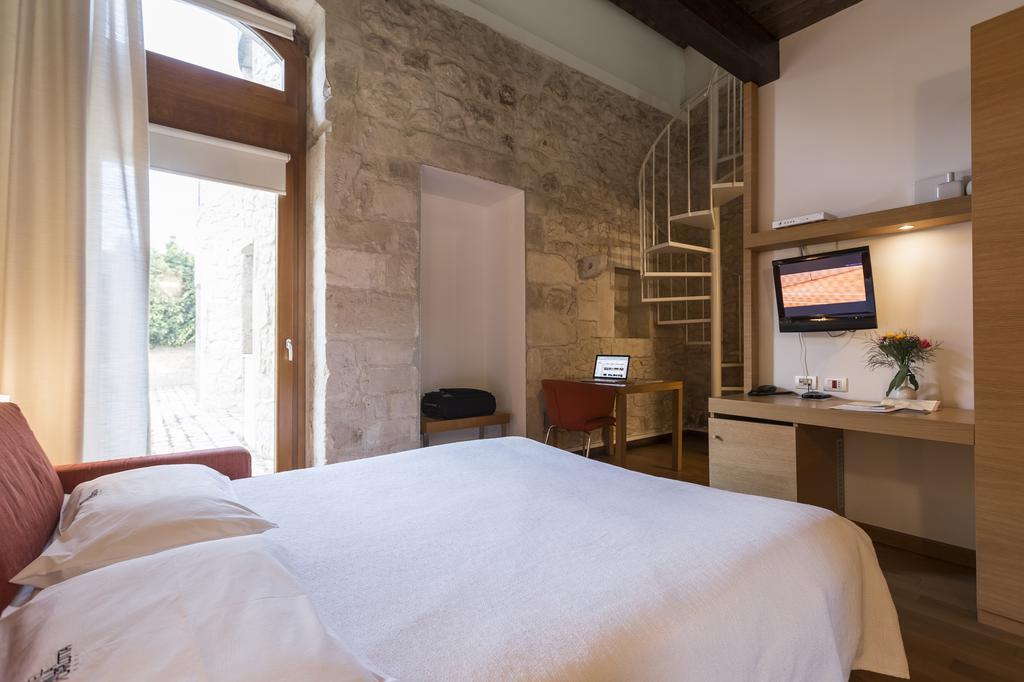 Hotel Villa Carlotta Ragusa Exteriör bild