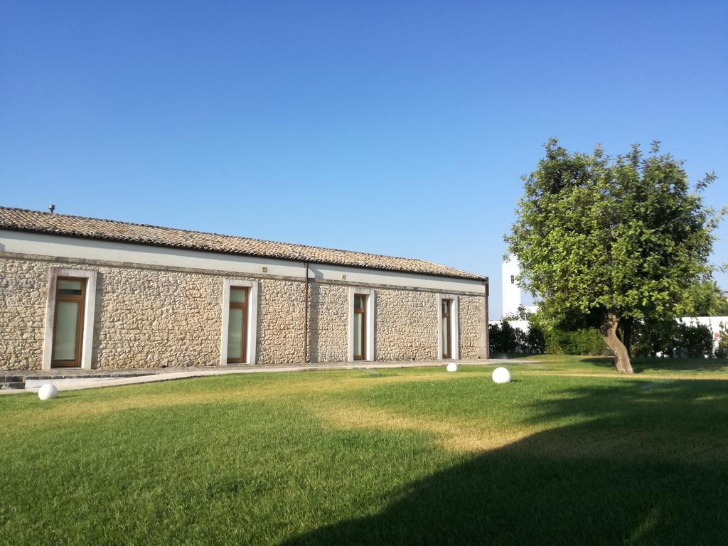 Hotel Villa Carlotta Ragusa Exteriör bild